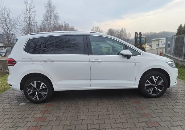 Volkswagen Touran cena 46900 przebieg: 84000, rok produkcji 2021 z Warszawa małe 254